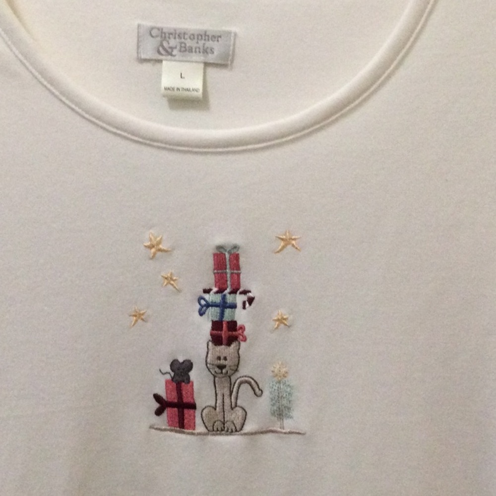 Christmas Cat embroidered LS Tee Shirt - Picture 2 of 8